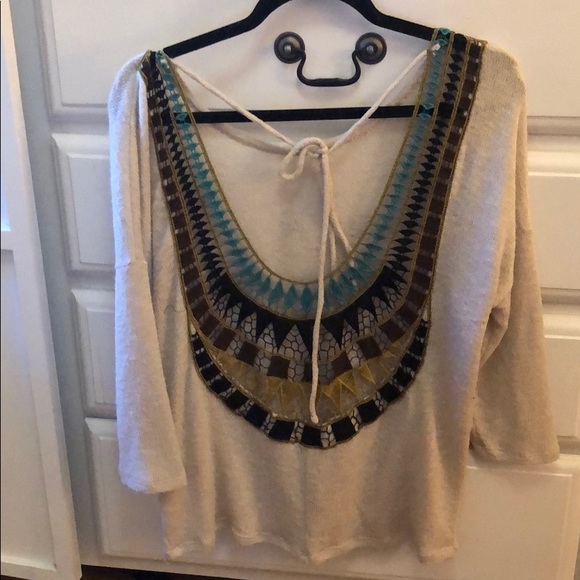 Open back shirt - Picture 2 of 4